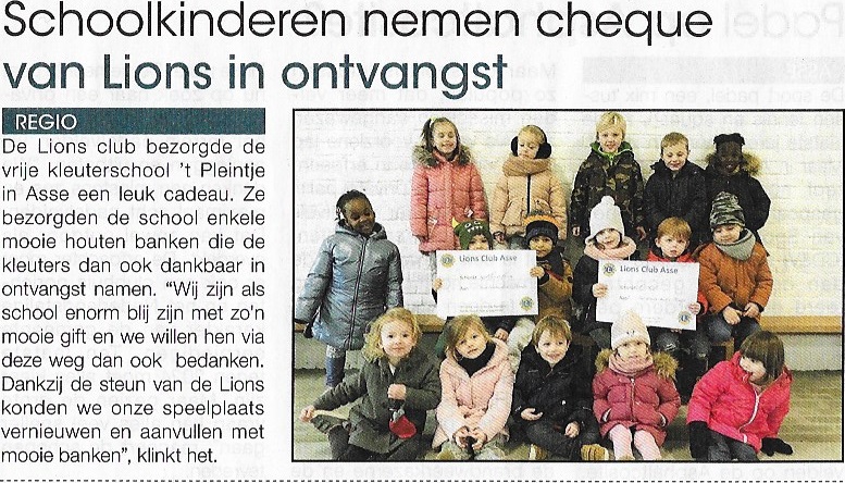 Persbericht in Goeiedag magazine, 10 februari 2021. De Lions club bezorgde de vrije kleuterschool 't Pleintje in Asse enkele houten banken voor de kleuters om de speelplaats te vernieuwen